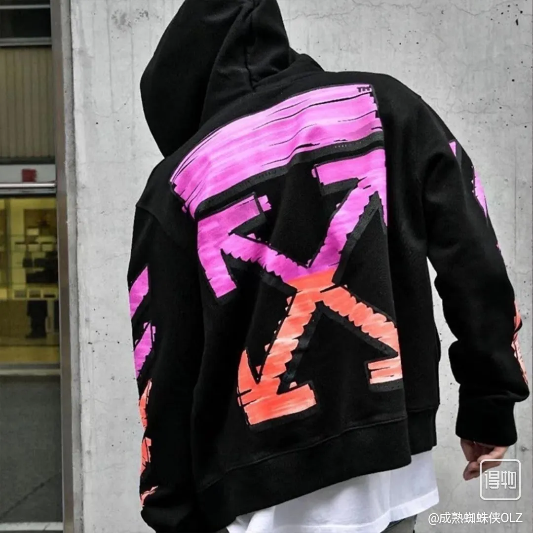 ♻️💯Upper body reference model picture❤️ Top tested version OFFWHITE OW marker purple orange graffiti arrow same style pure cotton loose pullover round neck zipper jacket sweatshirt for male and female couples The craftsmanship of this model can be said to be very difficult. There is a direct comparison between our home and many versions on the market. You can more clearly distinguish between good and bad just by looking at the prints. This printing uses Kornit's digital direct-injection process. The entire printing effect is like drawing lines with a marker pen. The imitation effect can achieve the same visual effect as the real thing. The main reason is that the color transition of this printing is too small, which makes it impossible to directly copy the pattern when scanning. The image must be manually enlarged more than 40 times, and then adjusted bit by bit to add a soft color (white) effect. The fabric is made of 480g large fish scale pure cotton terry dyed in a vat, which is a big launch and has a full drape. Full set of customized accessories, washed, labeled. Guaranteed to be the top product on the market.  Color: Black Size: XS-L Size Chart